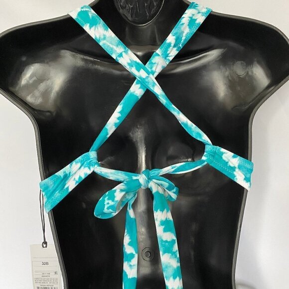 2 Piece Blue Green Graphic Design Bikini - Picture 4 of 12